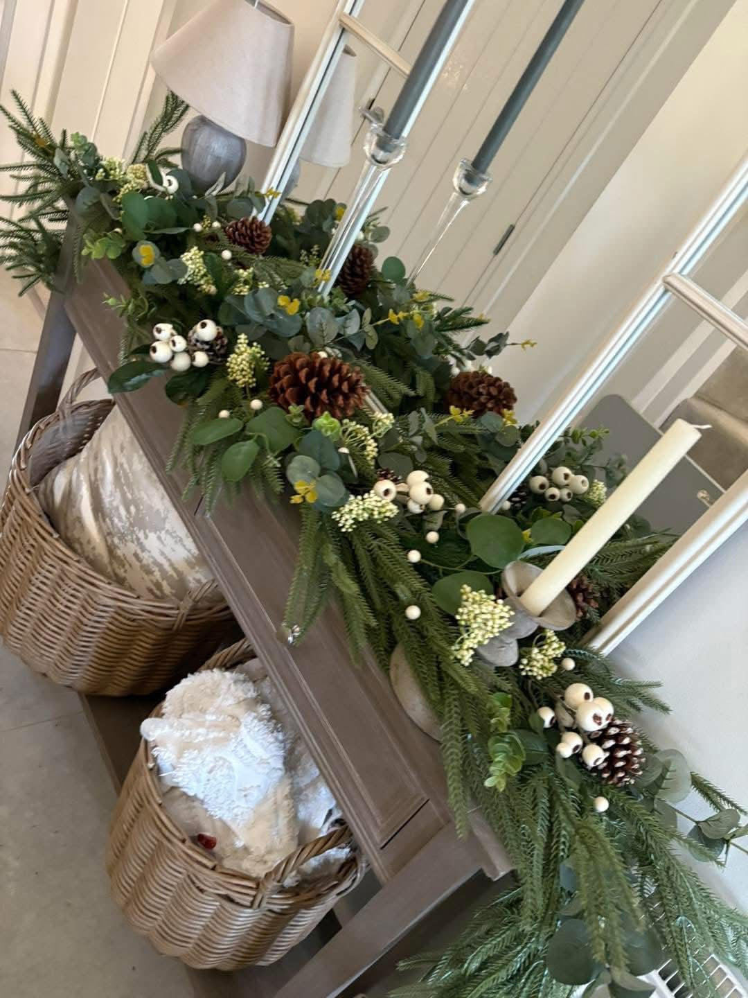 Nordic Berry Garland White